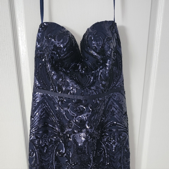 Midnight Blue Sequin Midi Dress - Picture 4 of 8